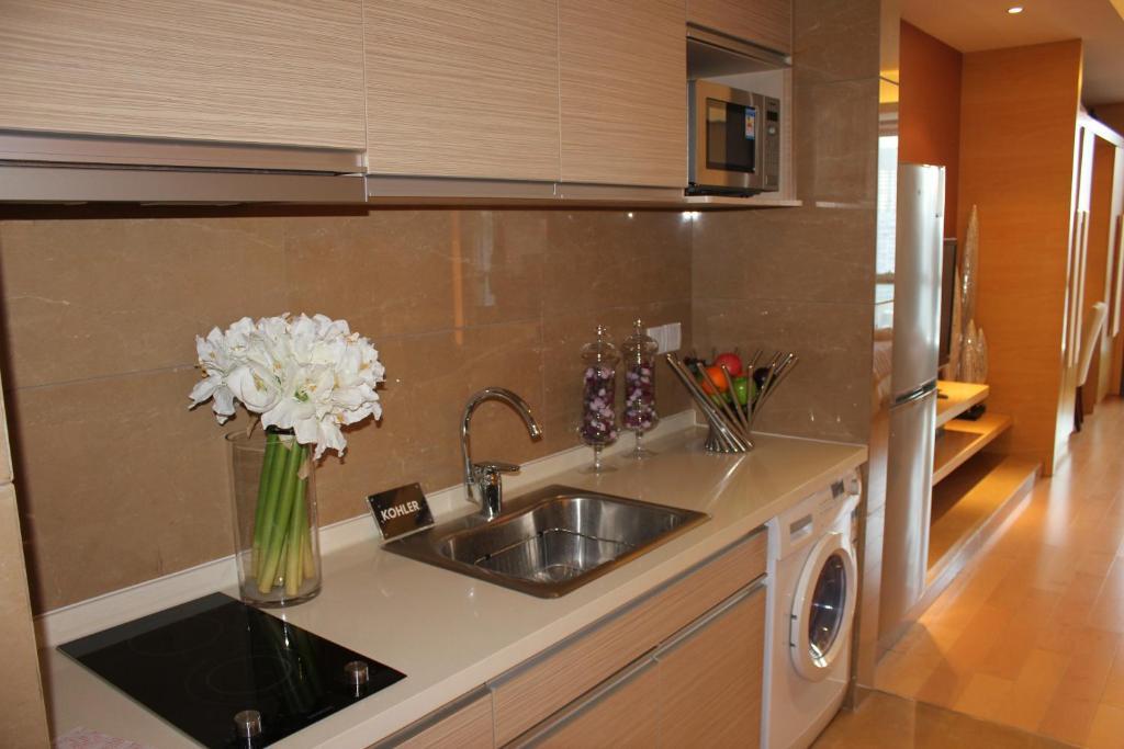 Beijing Yongli International Service Apartment Пекін Номер фото
